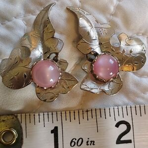 Vintage 1950s Schapiarelli Pink Moonglow Lucite & Silver Tone Clip-on Earrings